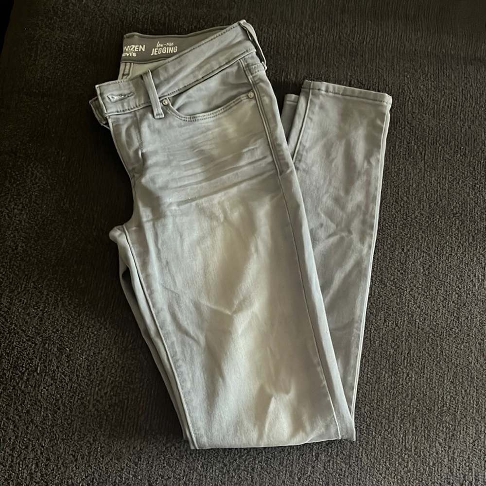 Women’s Levi’s